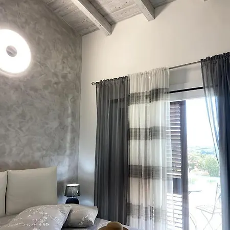 Con Piscina Privata Vista Tavolara Вилла *