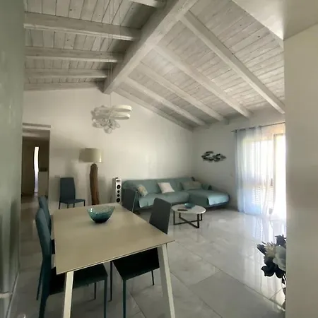 Вилла Con Piscina Privata Vista Tavolara *