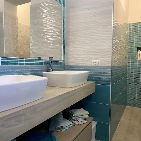 Con Piscina Privata Vista Tavolara Вилла Танаунелла