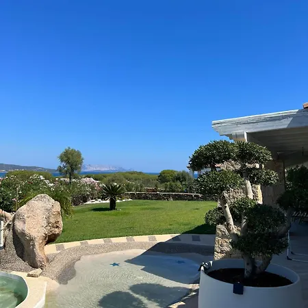 Con Piscina Privata Vista Tavolara Вилла Танаунелла