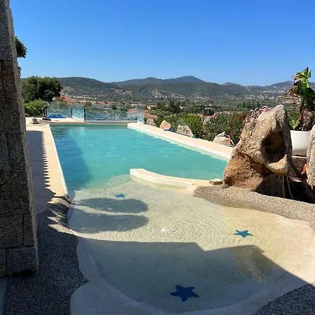 Вилла Con Piscina Privata Vista Tavolara *