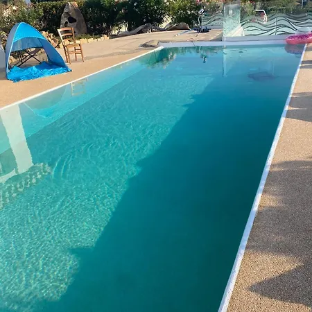Вилла Con Piscina Privata Vista Tavolara Танаунелла